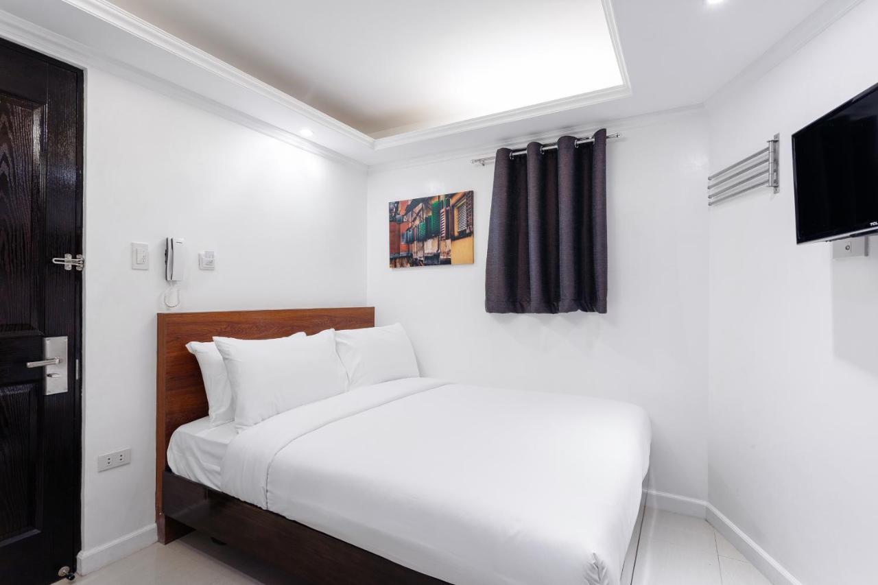 Nest Nano Suites Poblacion - Makati Makati City Екстер'єр фото