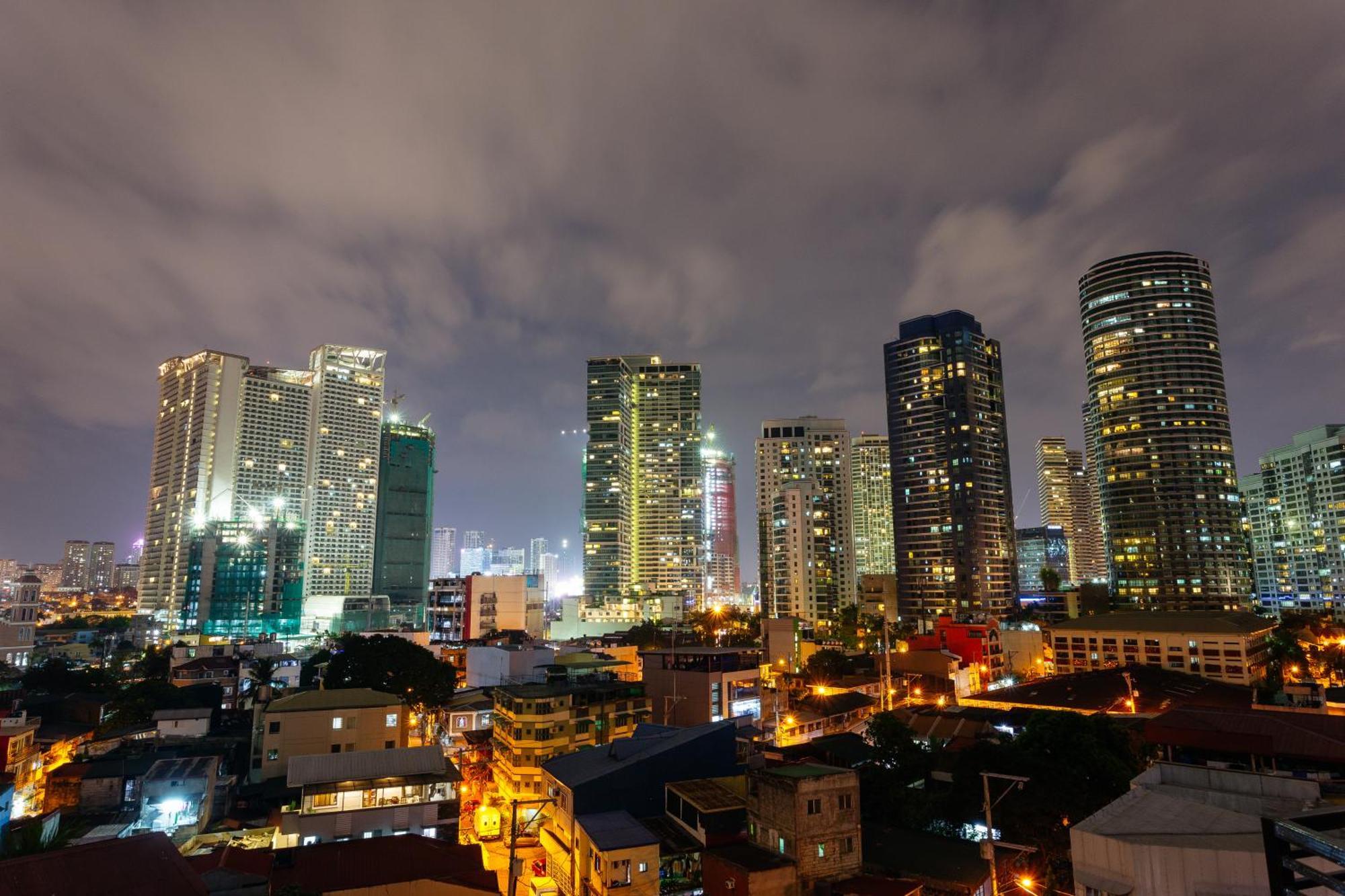 Nest Nano Suites Poblacion - Makati Makati City Екстер'єр фото